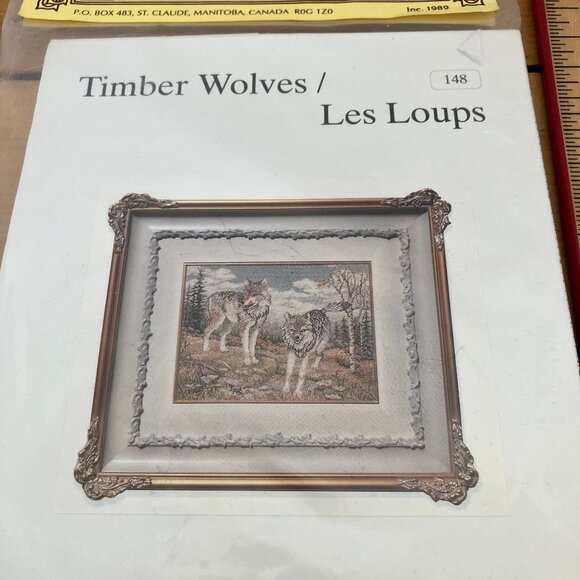 Timber Wolves Petit Point Embroidery Kit Louise Gregoire Originals 148 Vintage - Picture 2 of 3